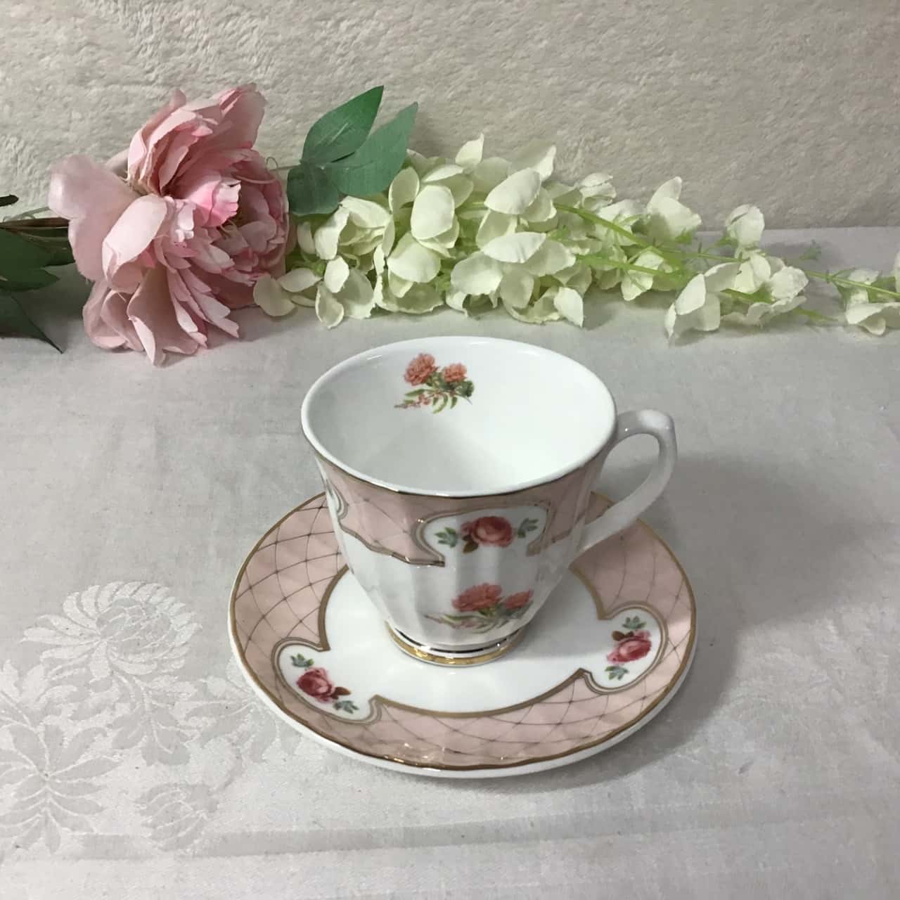 Crabtree & Evelyn White / Pink Floral China Cup & Saucer